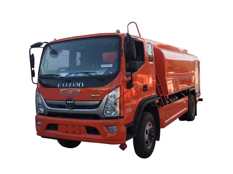 福田四驅(qū)越野7噸供水車(chē)